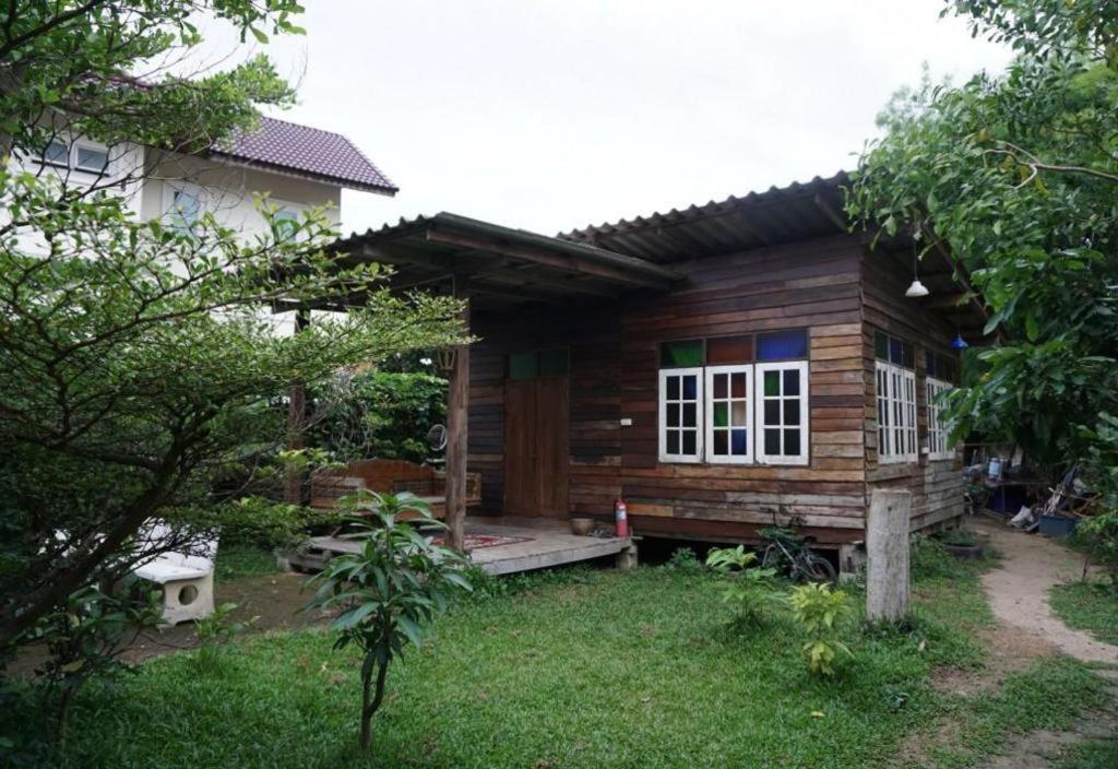 Oyo 1155 Bikers House And Enduro Tours Chiang Mai Hotel Exterior photo